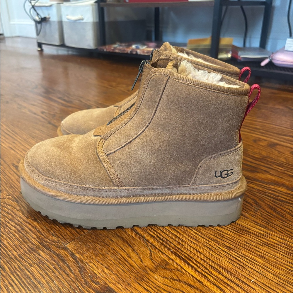 UGG Neumel Platform Zip Up